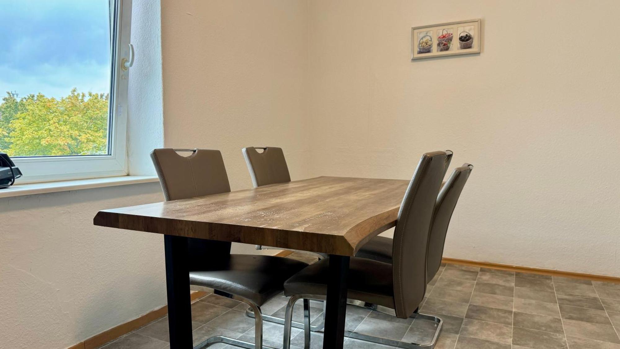 Apartments Im Herzen Von Neumuenster Innenstadt & Hbf Fusslaeufig, Mit Privatparkplatz Екстер'єр фото