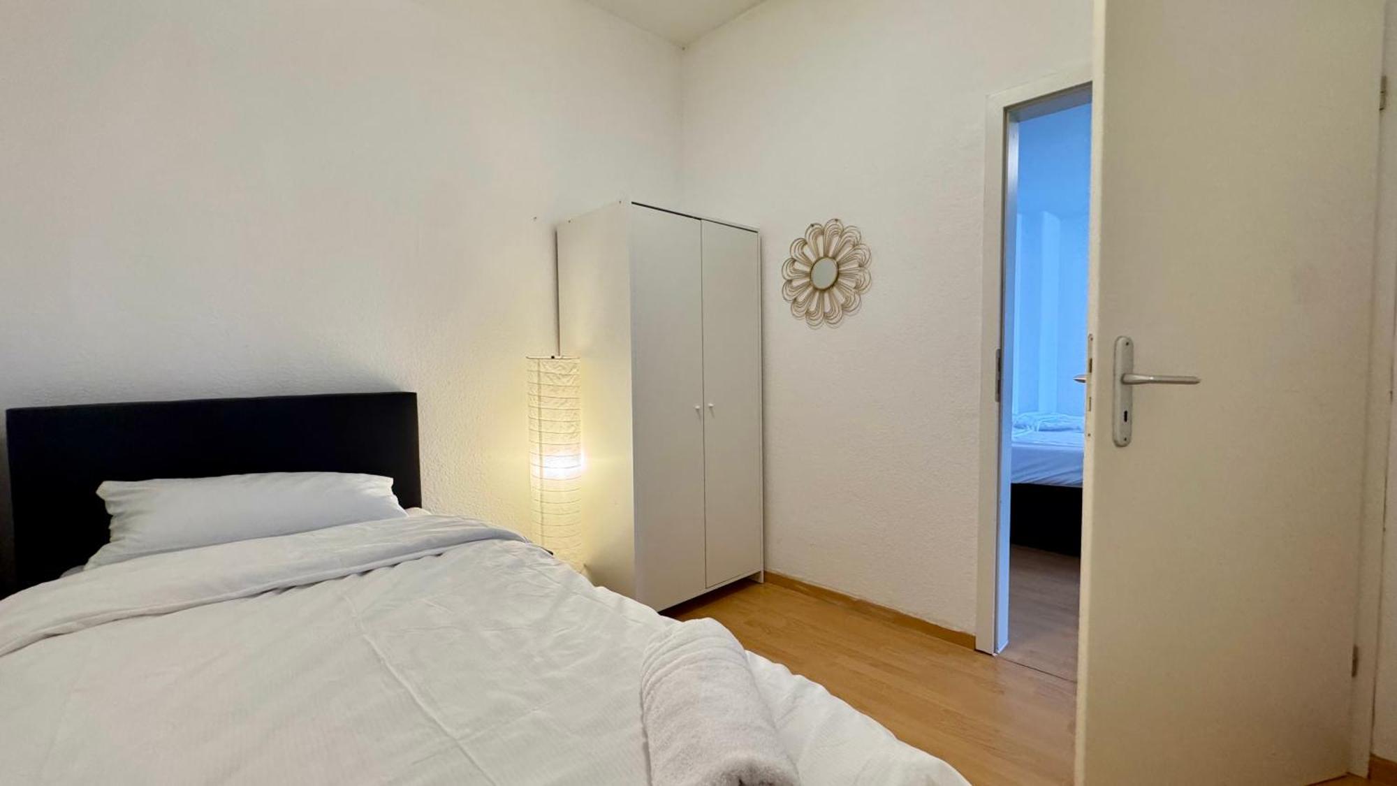 Apartments Im Herzen Von Neumuenster Innenstadt & Hbf Fusslaeufig, Mit Privatparkplatz Екстер'єр фото