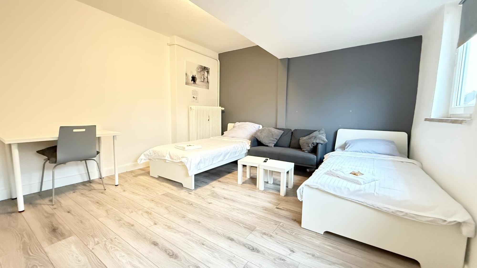 Apartments Im Herzen Von Neumuenster Innenstadt & Hbf Fusslaeufig, Mit Privatparkplatz Екстер'єр фото